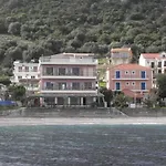 Riviera Szálloda