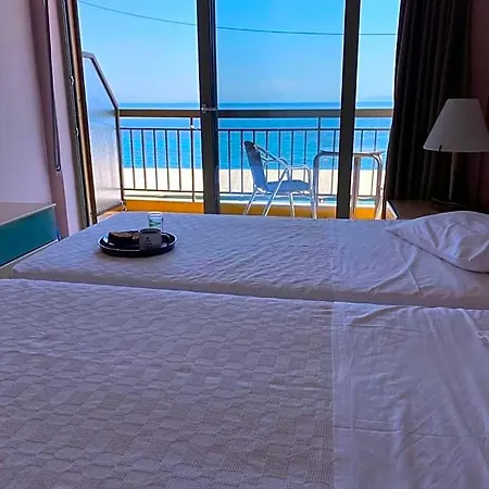 Riviera Hotel Hotel