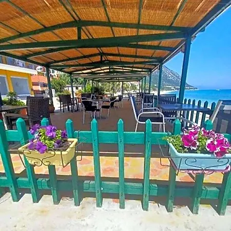 Riviera Pórosz