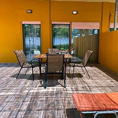 Szálloda Riviera *