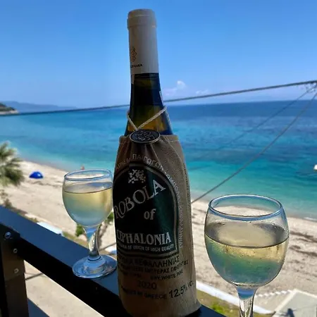 Riviera فندق *