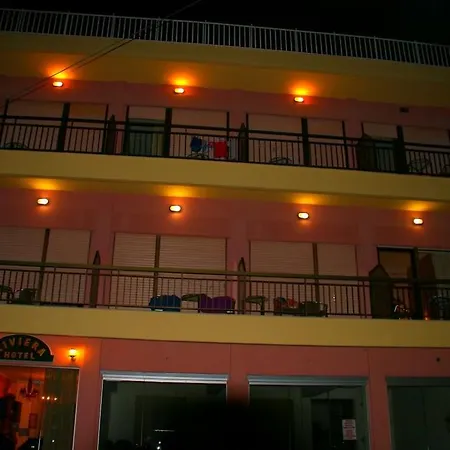 Riviera מלון *